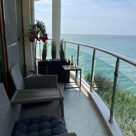 Golf Coast Boutique Studio With Sea View Топола Екстериор снимка