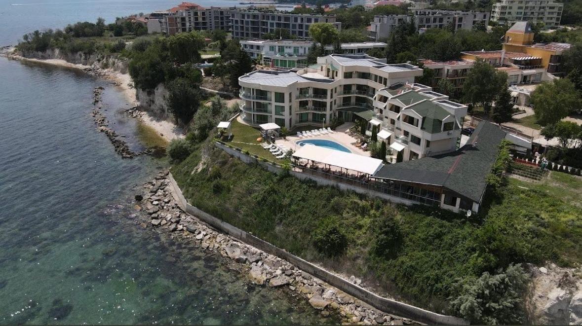 Golf Coast Boutique Studio With Sea View Топола Екстериор снимка